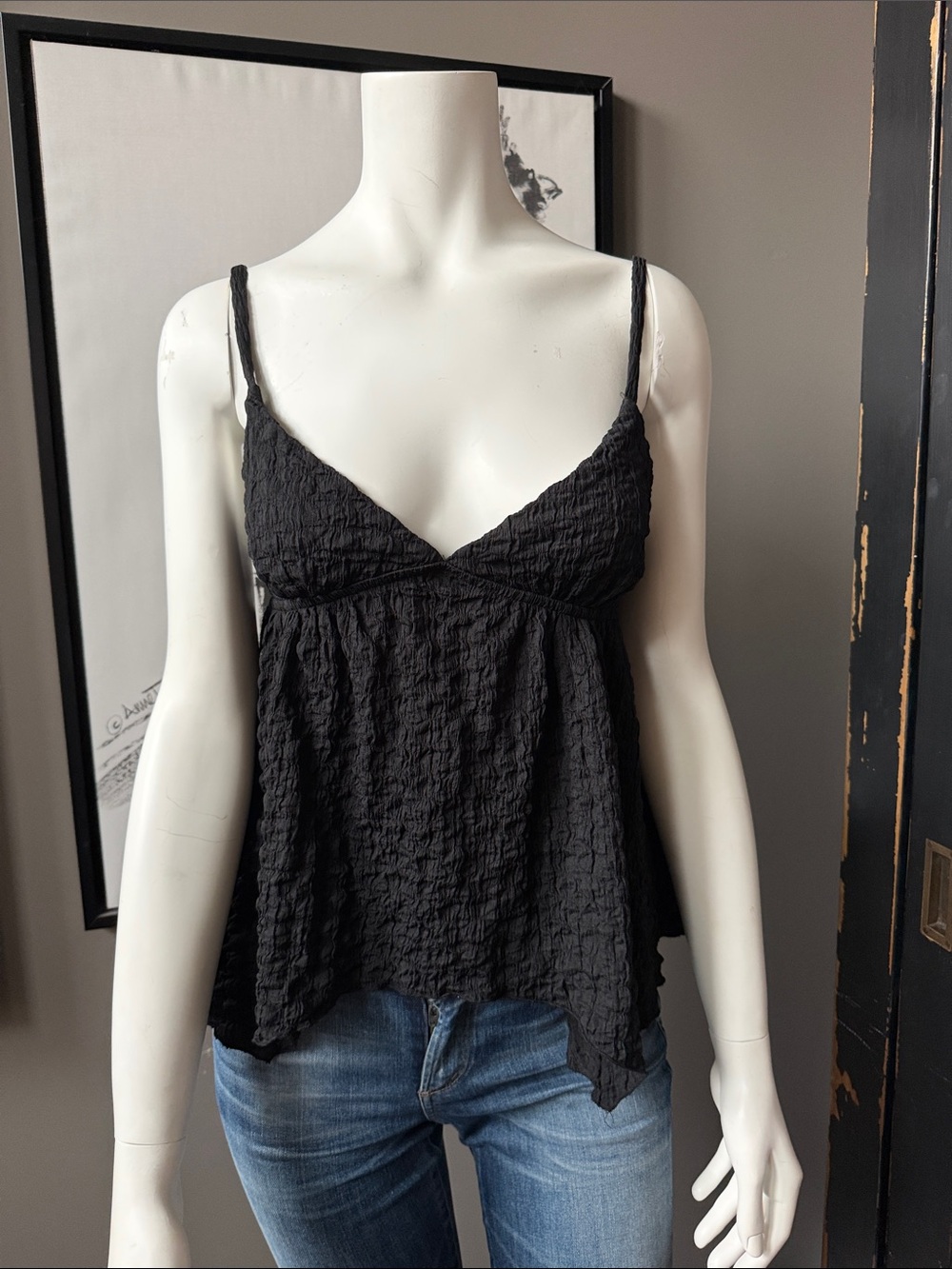 Black Textured V-Neck Women's Tank Top
